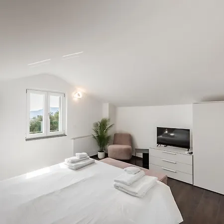 - Nido Romantico Con Vista Mare *