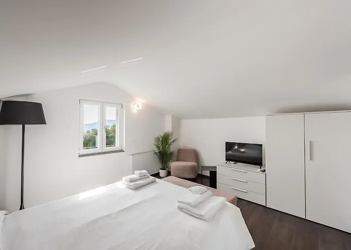 - Nido Romantico Con Vista Mare *