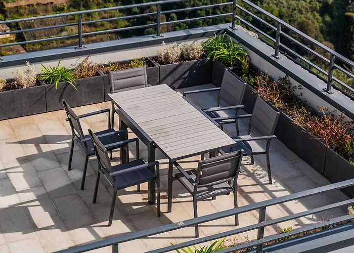 - Nido Romantico Con Vista Mare Apartment *